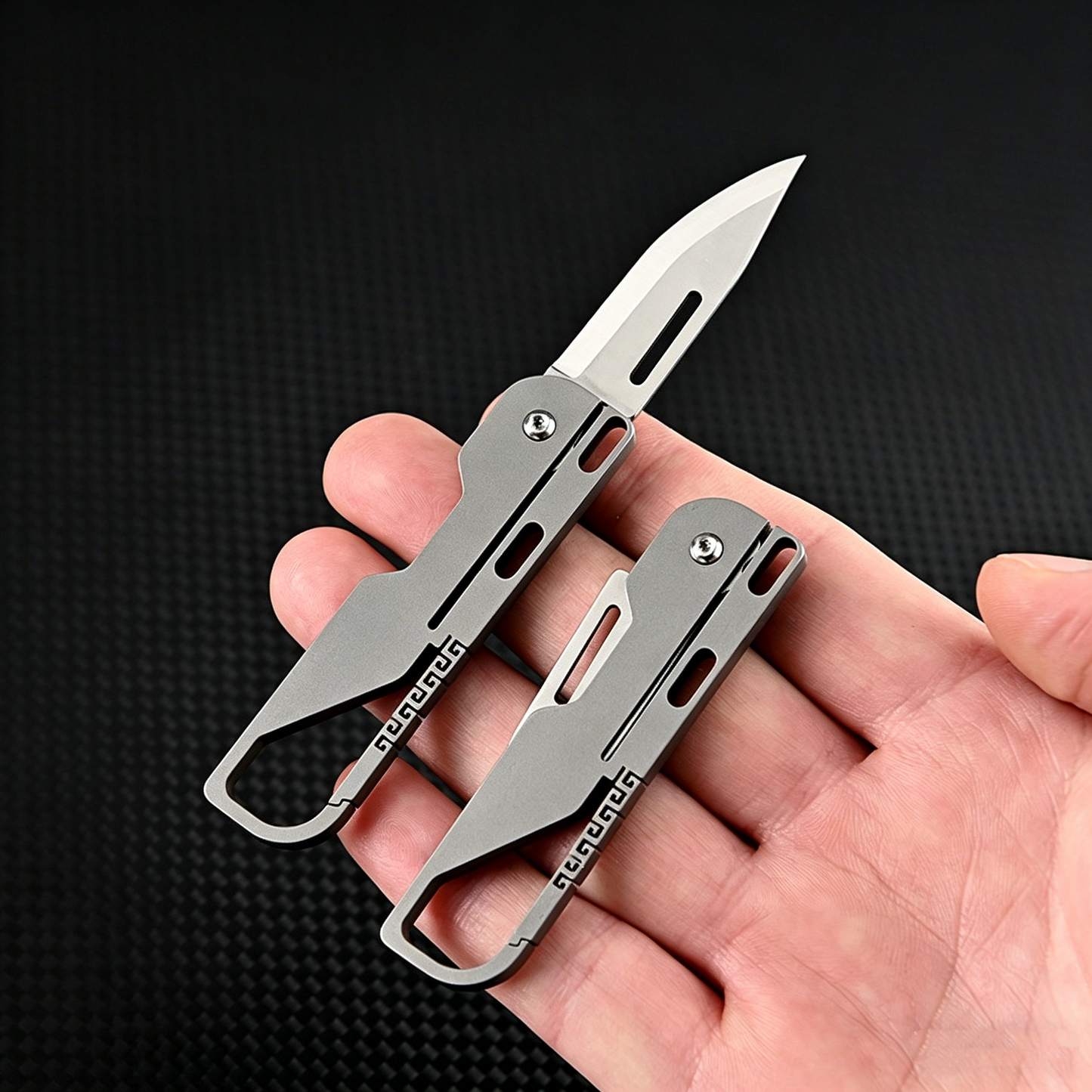 KK09 Titanium Mini Everyday Tool