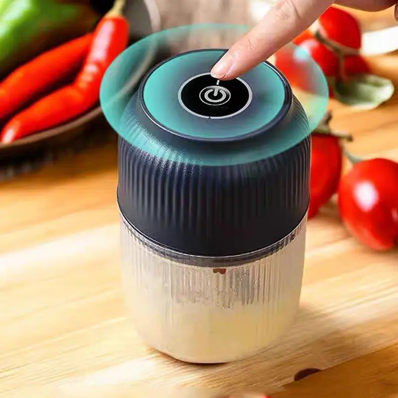 Electric 4-Blade Garlic Chopper