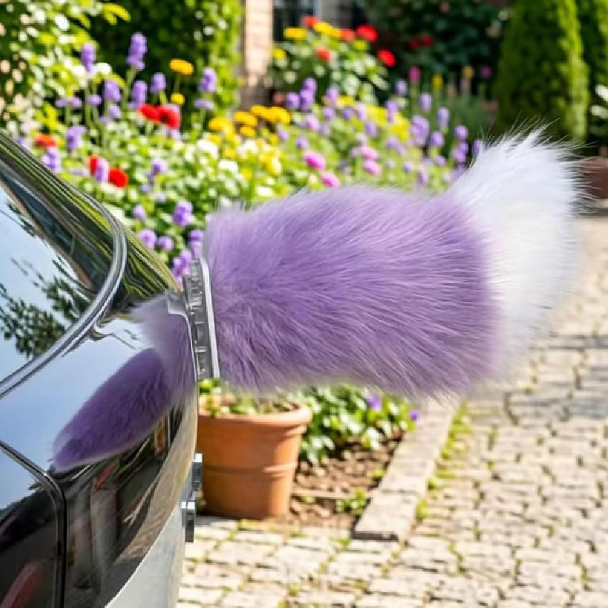 Remote Control Wagging Tail for Car – USB Rechargeable Plush Decor
