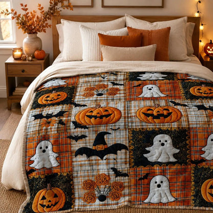 Halloween Patchwork Flannel Blanket – Soft Warm Throw, 5 Sizes