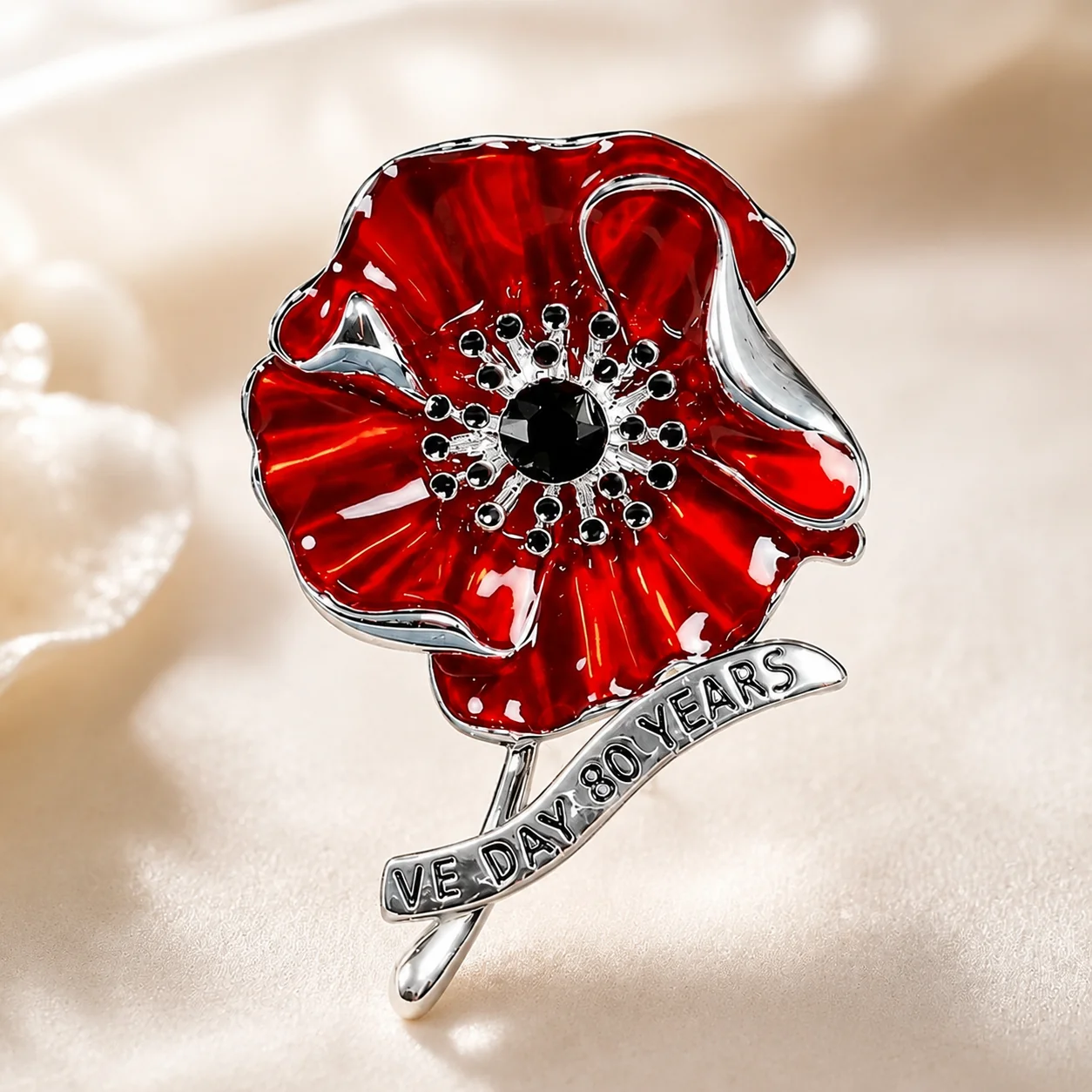 VE Day 80 Poppy Brooch – Limited Edition 80th Anniversary Keepsake