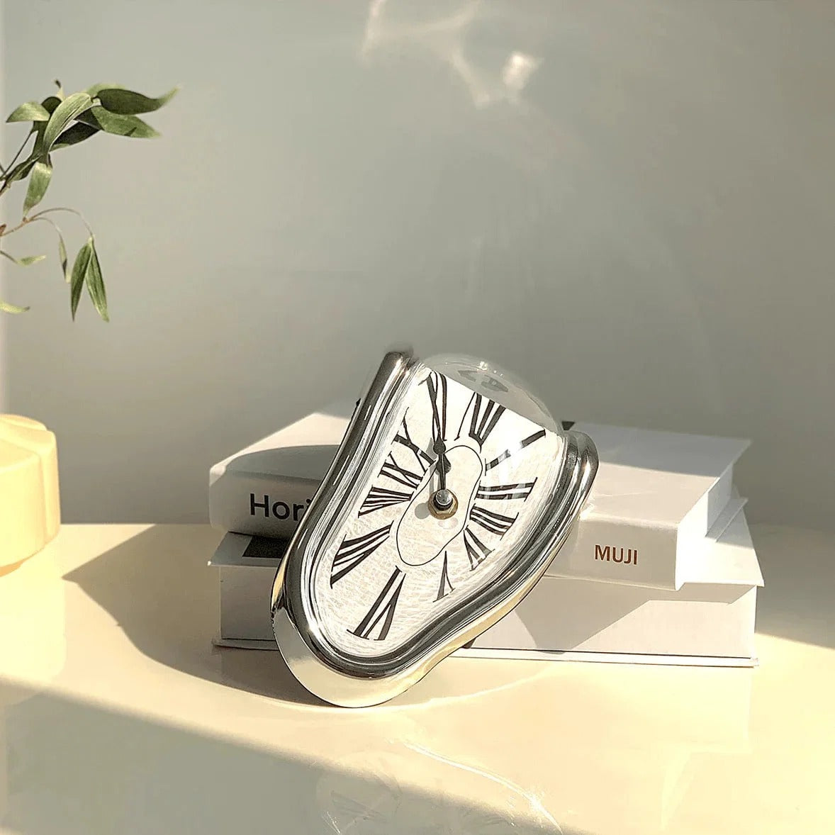 Melting Clock – Salvador Dalí Inspired Surrealist Desk Sculpture