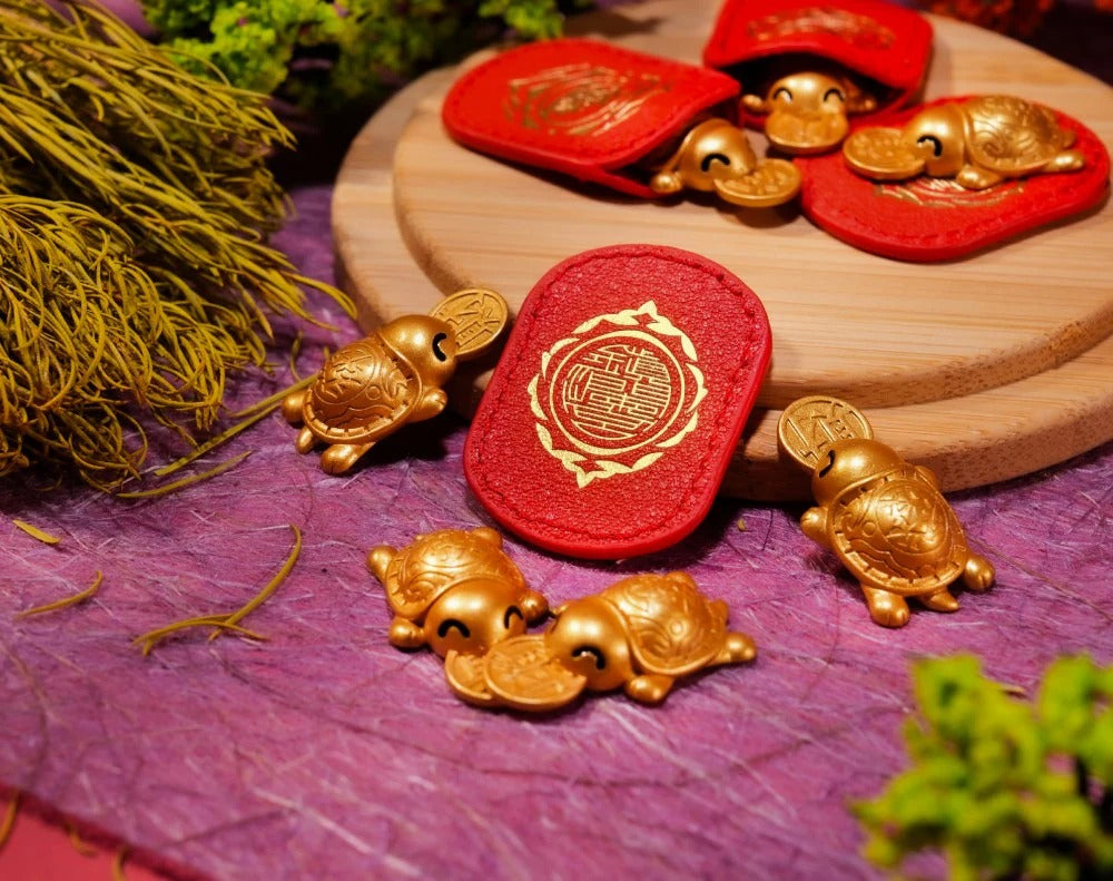 2026 Gold Money-Biting Turtle Charm – Wealth Magnet & Prosperity Keepsake