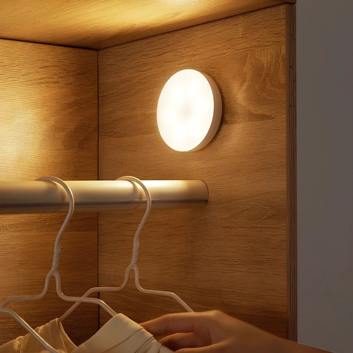 4-Pack Motion Sensor Night Lights – Rechargeable, Warm & Cold White